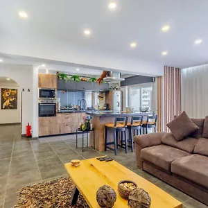House 4 Moderno Lagos